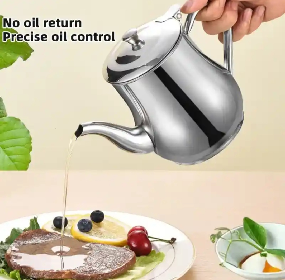 Oil dispenser pot